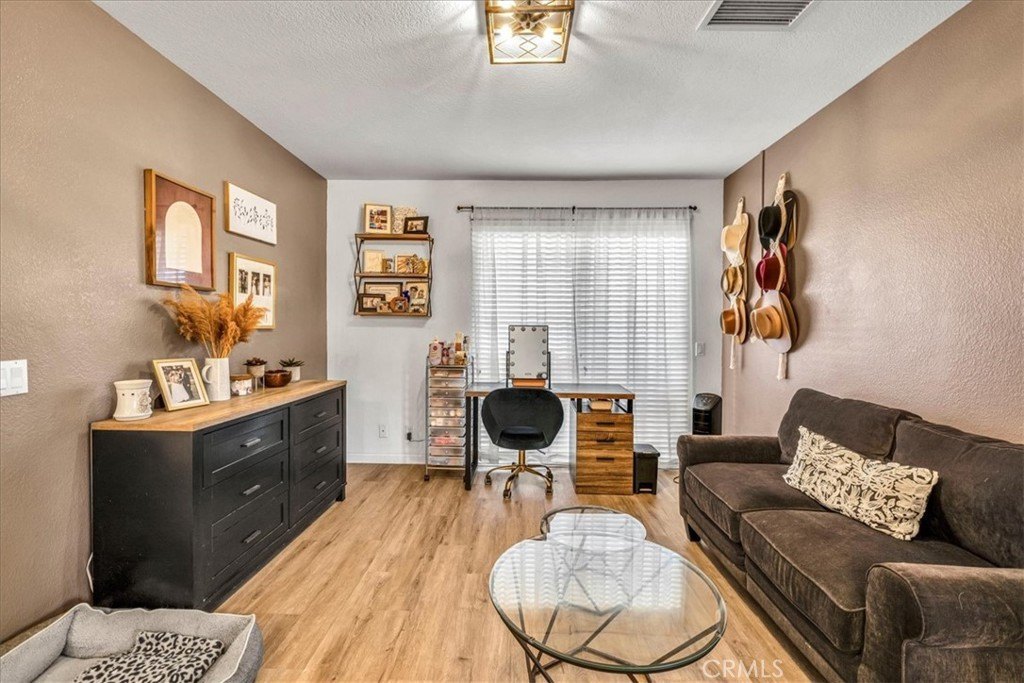 Yucca Valley, California, 92284, United States, 3 Bedrooms Bedrooms, ,2 BathroomsBathrooms,Residential,For Sale,1997054