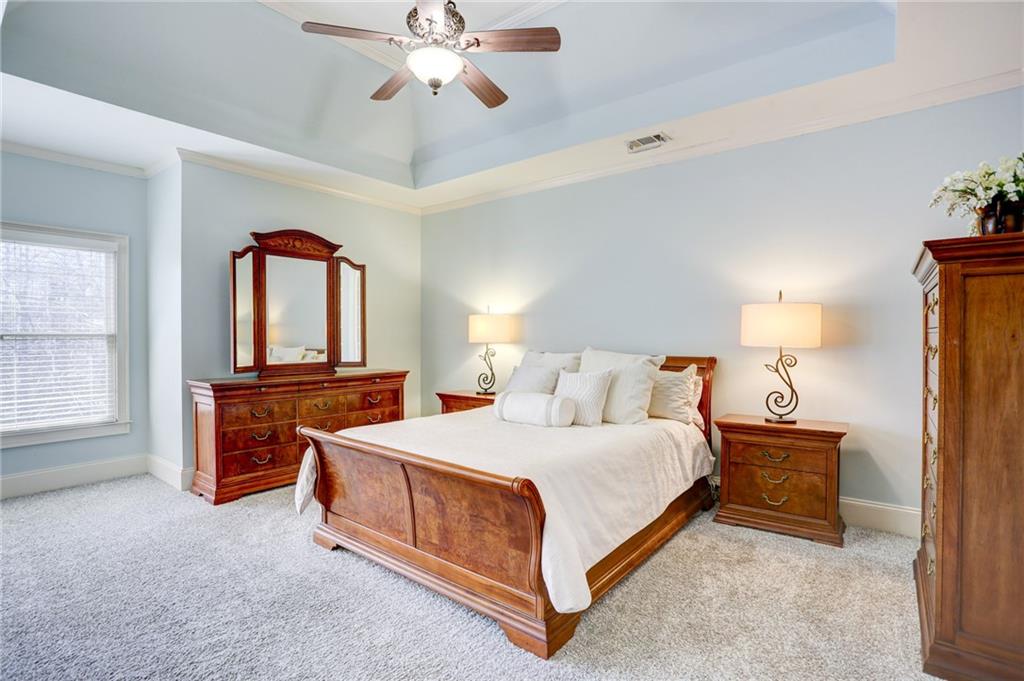 Suwanee, Georgia, 30024, United States, 5 Bedrooms Bedrooms, ,5 BathroomsBathrooms,Residential,For Sale,2025852
