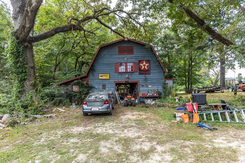 Salem, Alabama, 36874, United States, 4 Bedrooms Bedrooms, ,4 BathroomsBathrooms,Residential,For Sale,1947169