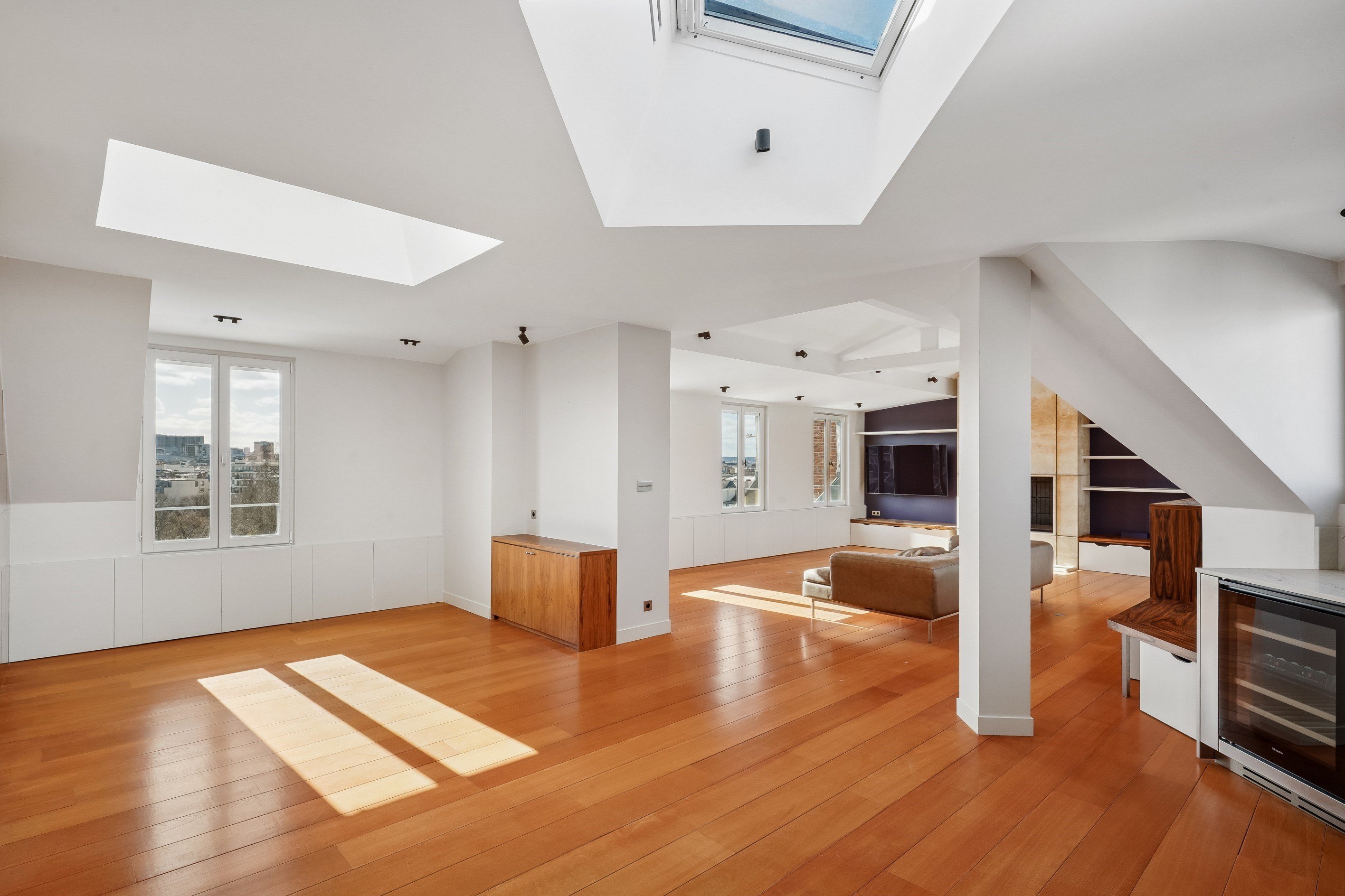  FOR SALE - Top floor apartment - 1 bedroom - Views over PARIS - Varenne - Matig… - 物件實景