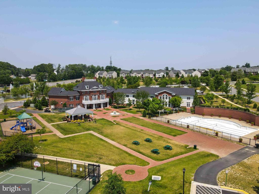 Woodbridge, Virginia, 22191, United States, 3 Bedrooms Bedrooms, ,3 BathroomsBathrooms,Residential,For Sale,2049196