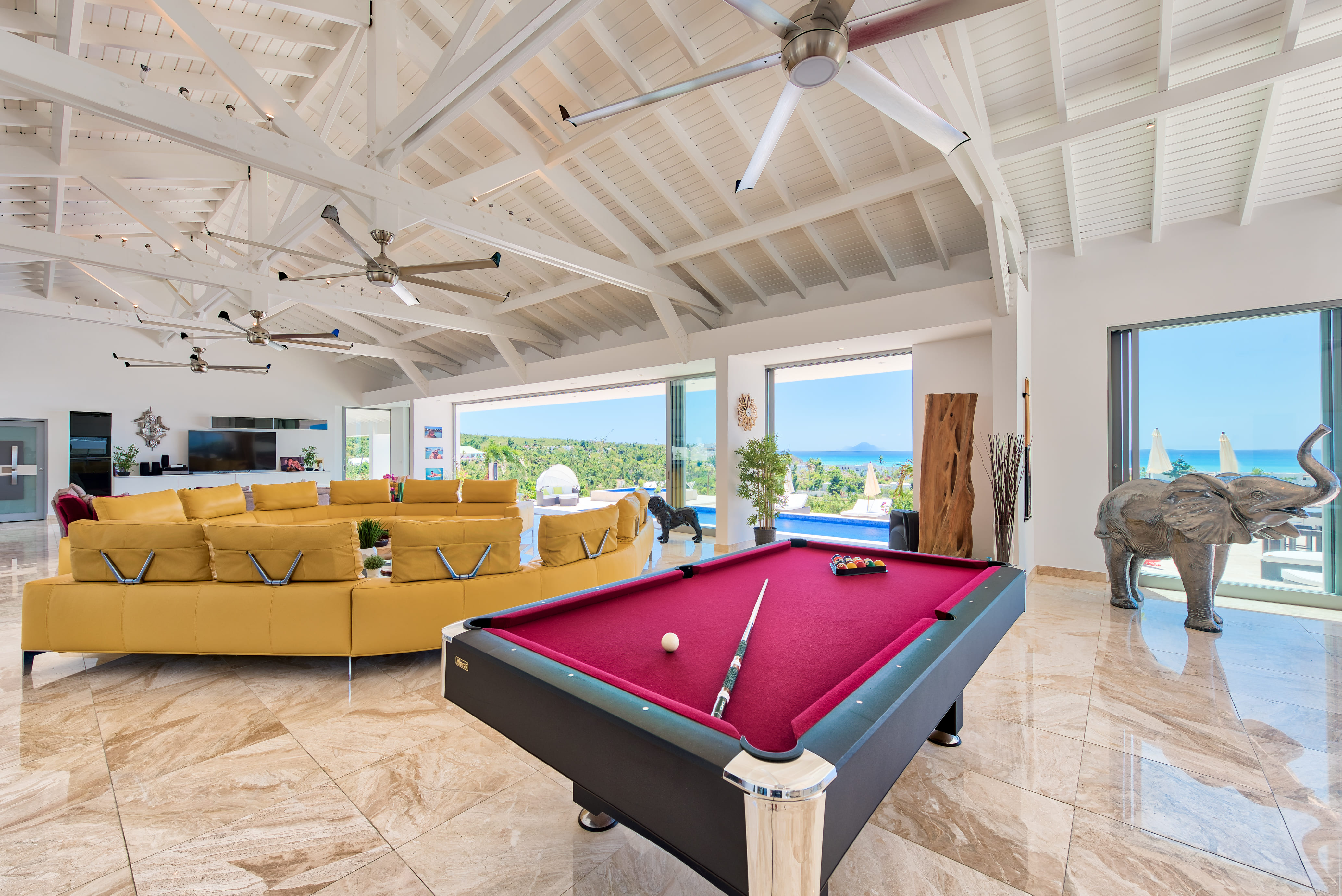  5 Bedroom Terres Basses Estate - 物件實景