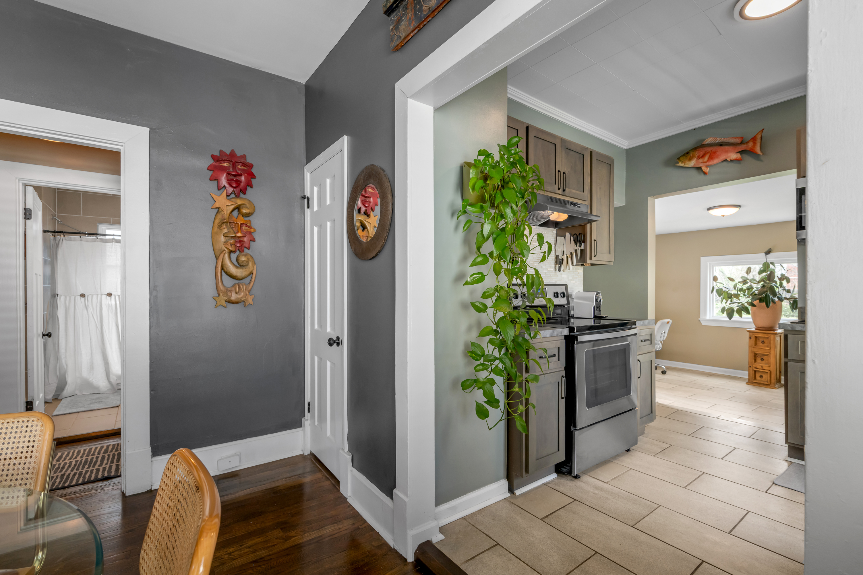  127 Delmont Drive - 物件實景