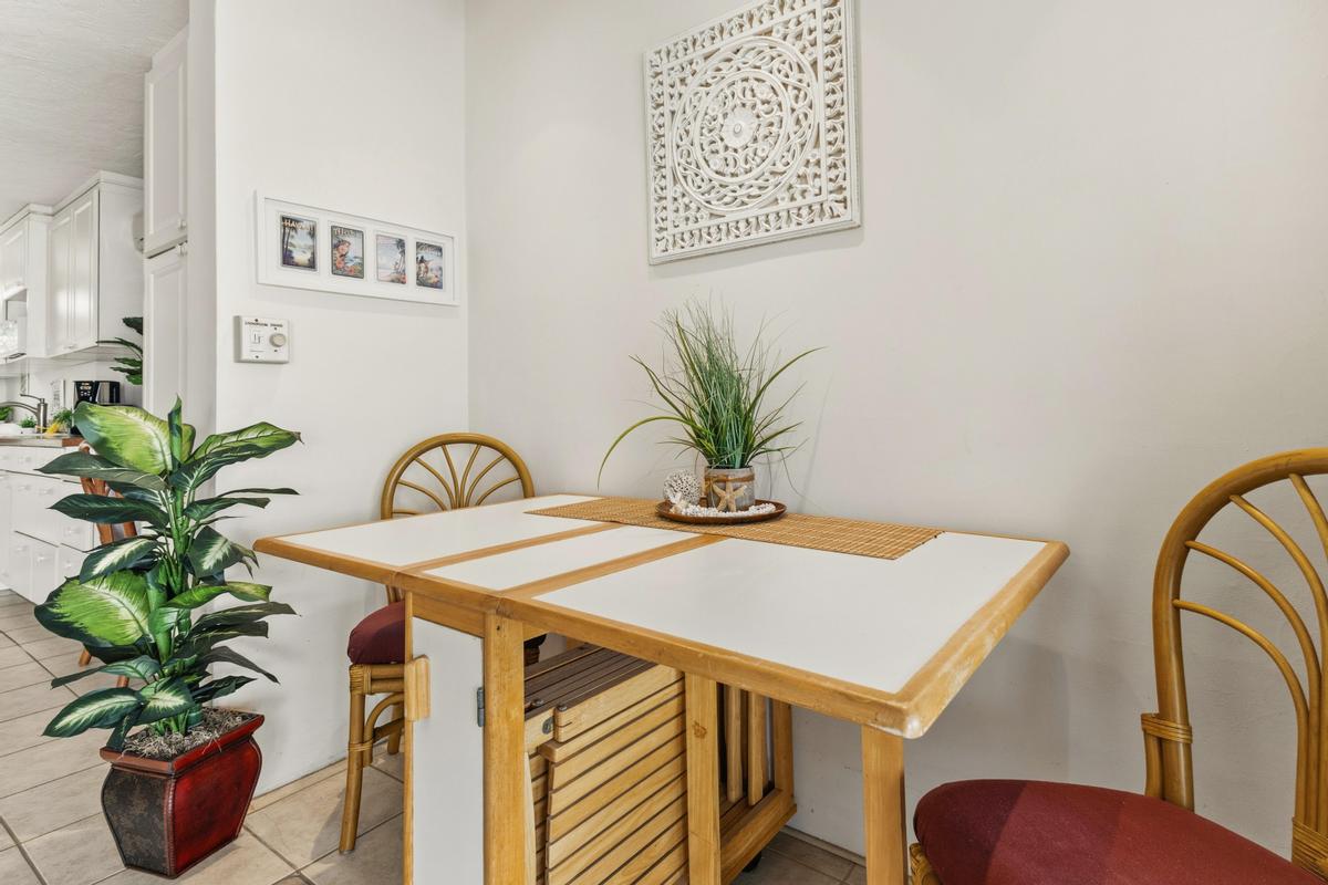 Kailua-Kona, Hawaii, 96740, United States, ,1 BathroomBathrooms,Residential,For Sale,1997056