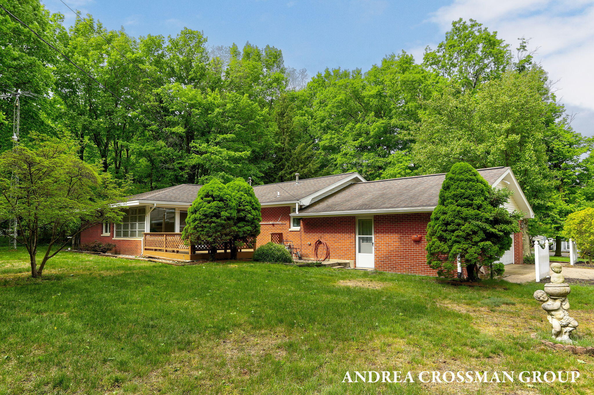 Fennville, Michigan, 49408, United States, 3 Bedrooms Bedrooms, ,2 BathroomsBathrooms,Residential,For Sale,1826575