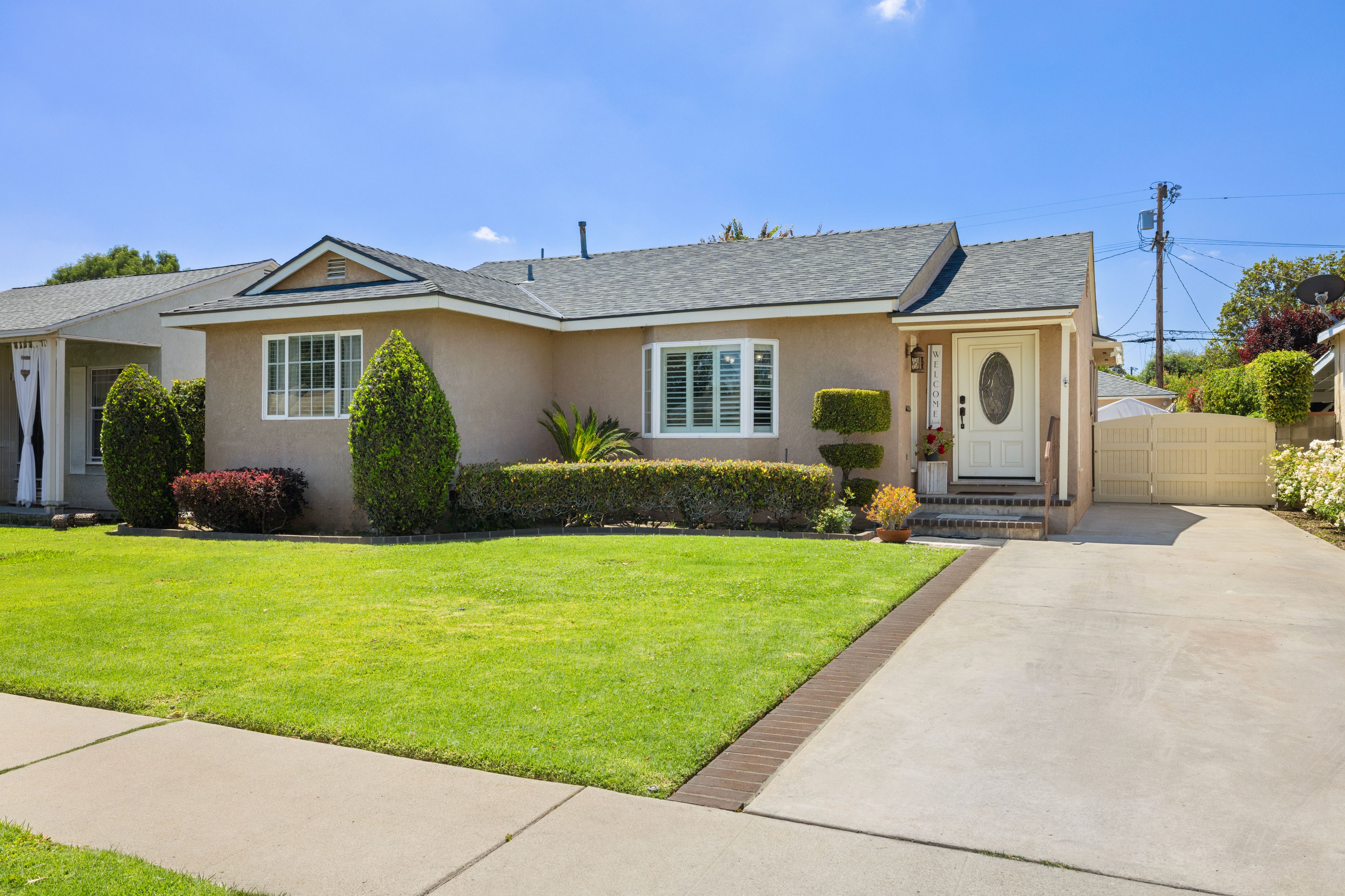  17630 Kittridge Street - 物件實景