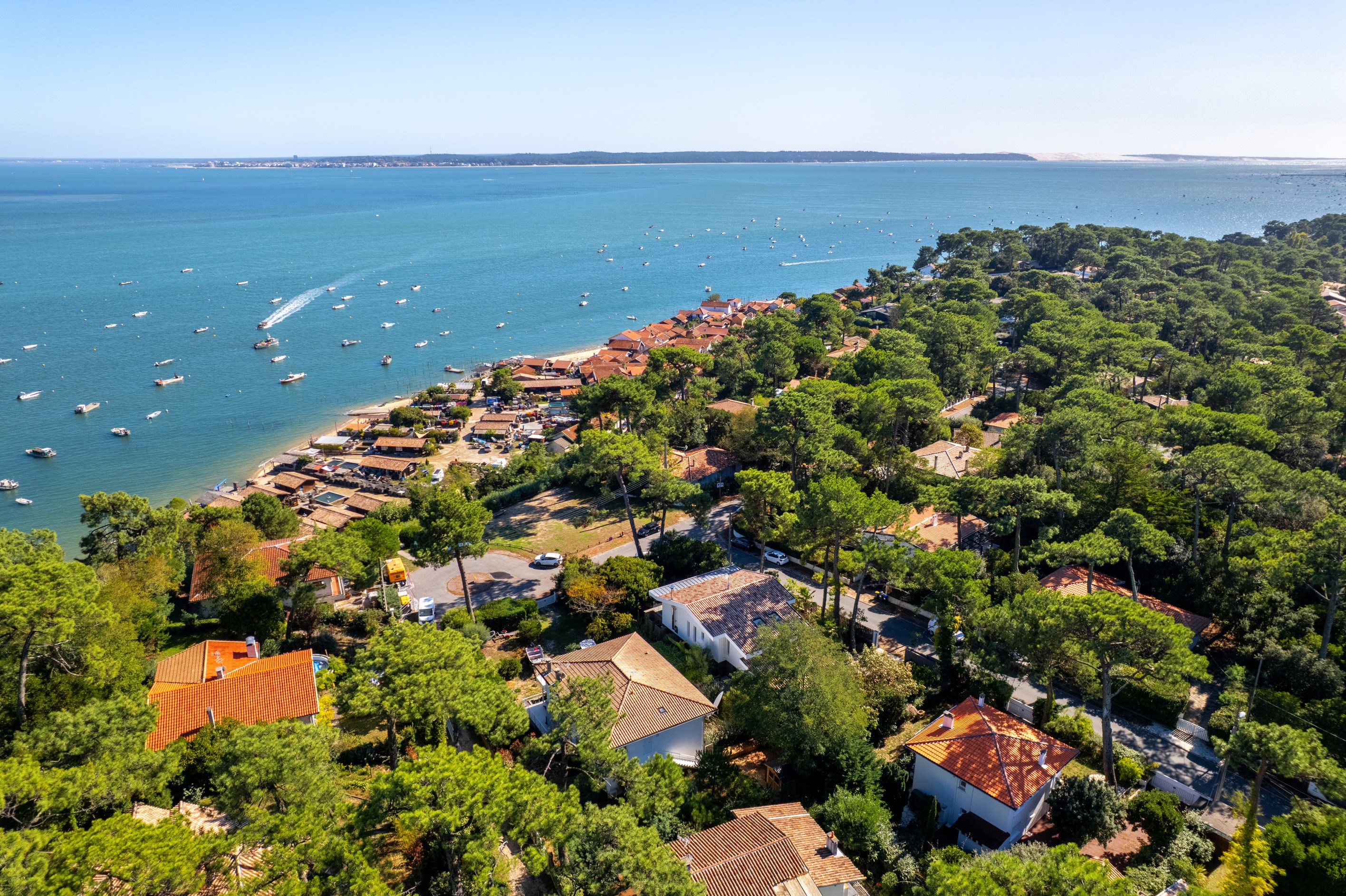  CAP FERRET - EXCEPTIONAL VILLA WITH PANORAMIC VIEW OF THE BASSIN D
