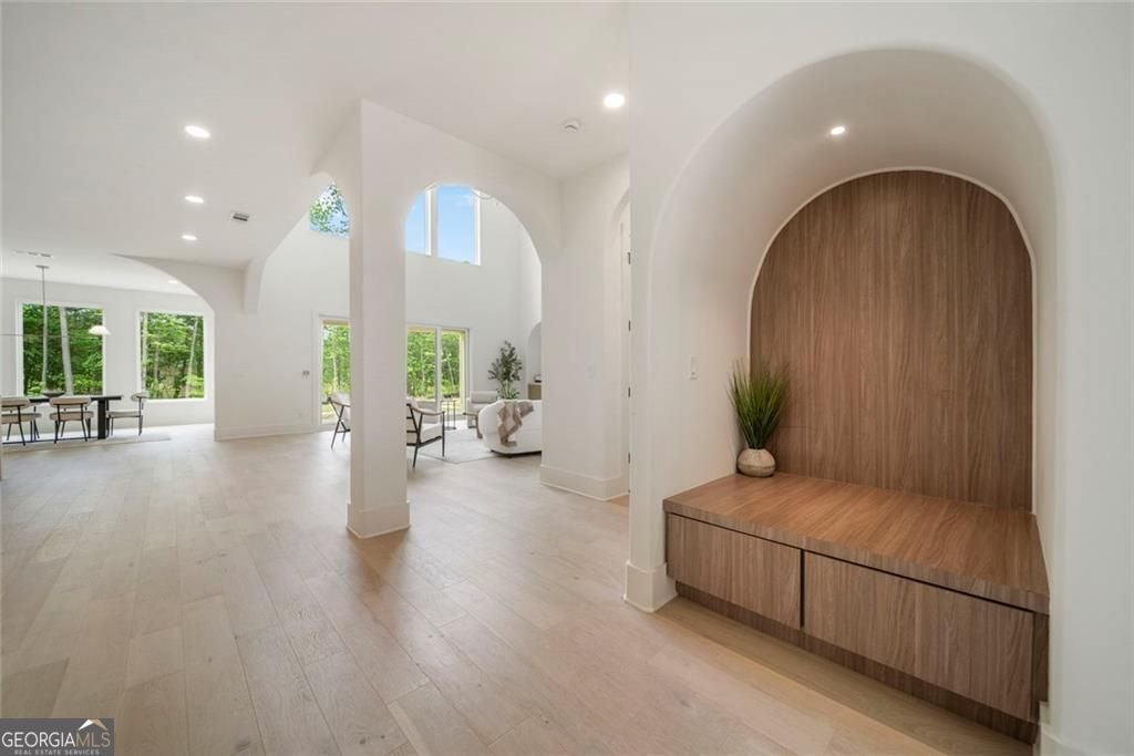 Lawrenceville, Georgia, 30046, United States, 5 Bedrooms Bedrooms, ,5 BathroomsBathrooms,Residential,For Sale,2042592