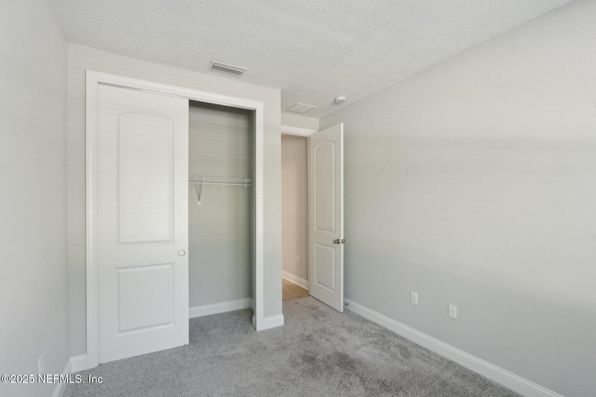 Jacksonville, Florida, 32256, United States, 4 Bedrooms Bedrooms, ,3 BathroomsBathrooms,Residential,For Sale,1796849