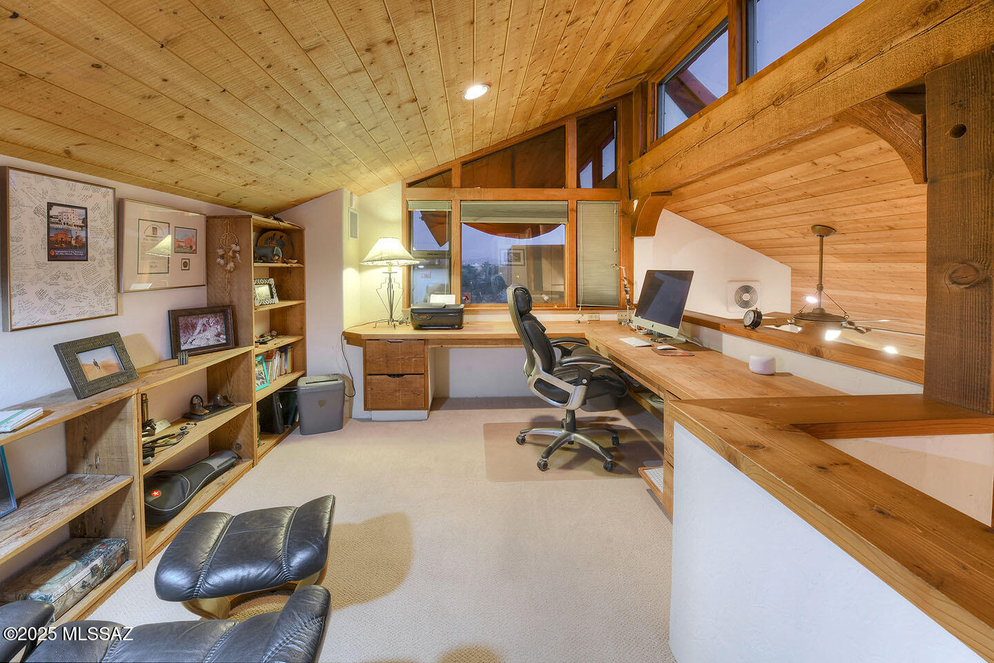 Tucson, Arizona, 85745, United States, 3 Bedrooms Bedrooms, ,3 BathroomsBathrooms,Residential,For Sale,1989628