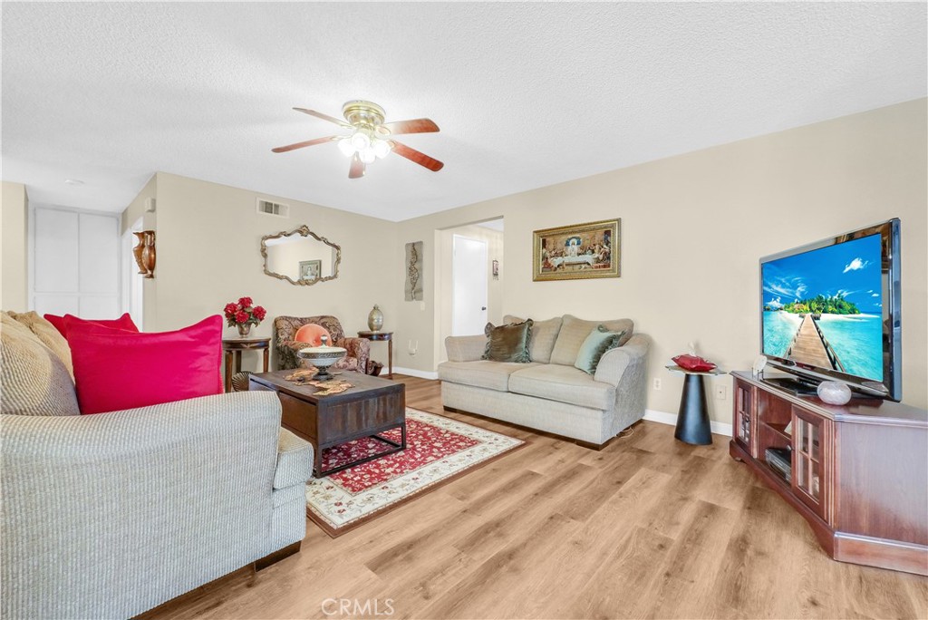 San Dimas, California, 91773, United States, 4 Bedrooms Bedrooms, ,2 BathroomsBathrooms,Residential,For Sale,1888306