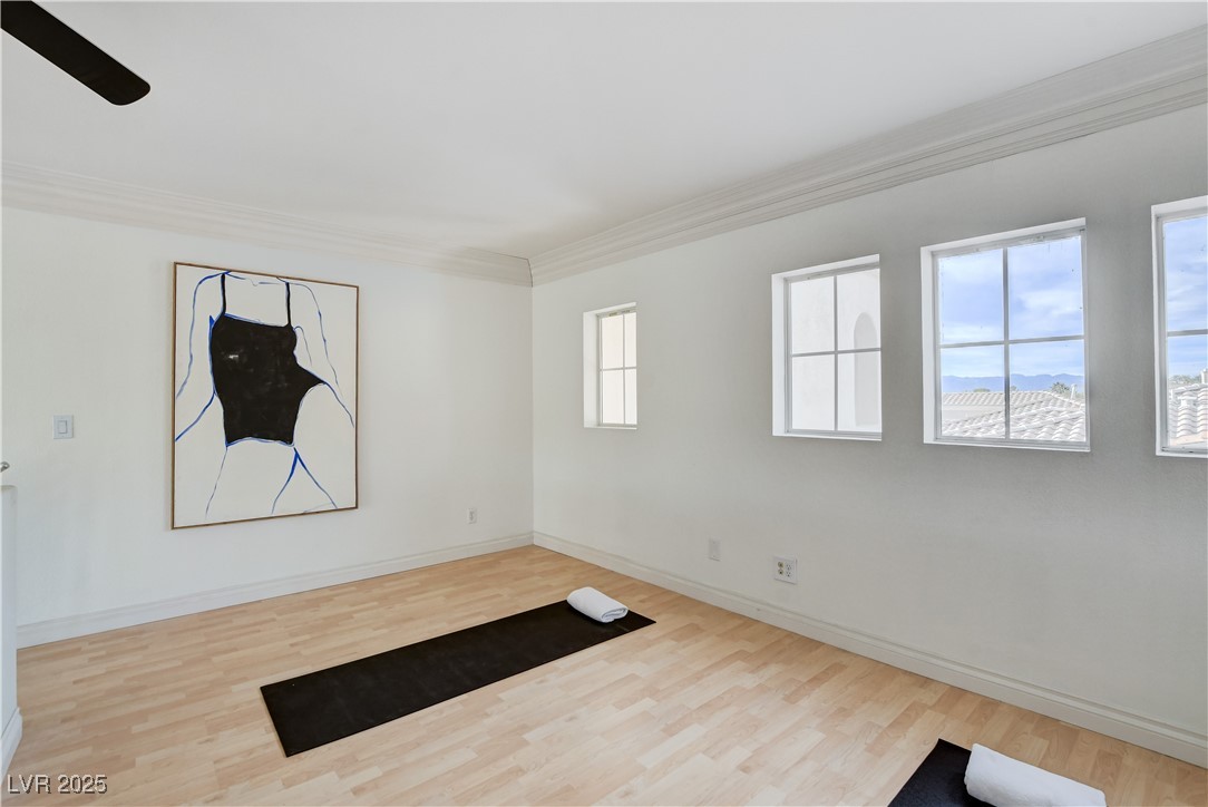 Henderson, Nevada, 89052, United States, 5 Bedrooms Bedrooms, ,4 BathroomsBathrooms,Residential,For Sale,1989374