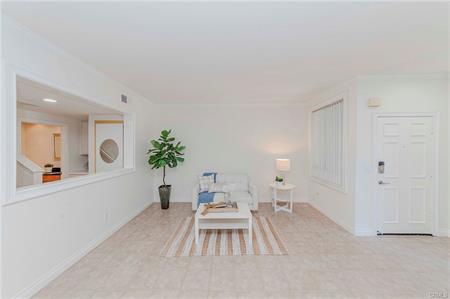 San Pedro, California, 90732, United States, 2 Bedrooms Bedrooms, ,3 BathroomsBathrooms,Residential,For Sale,1974009