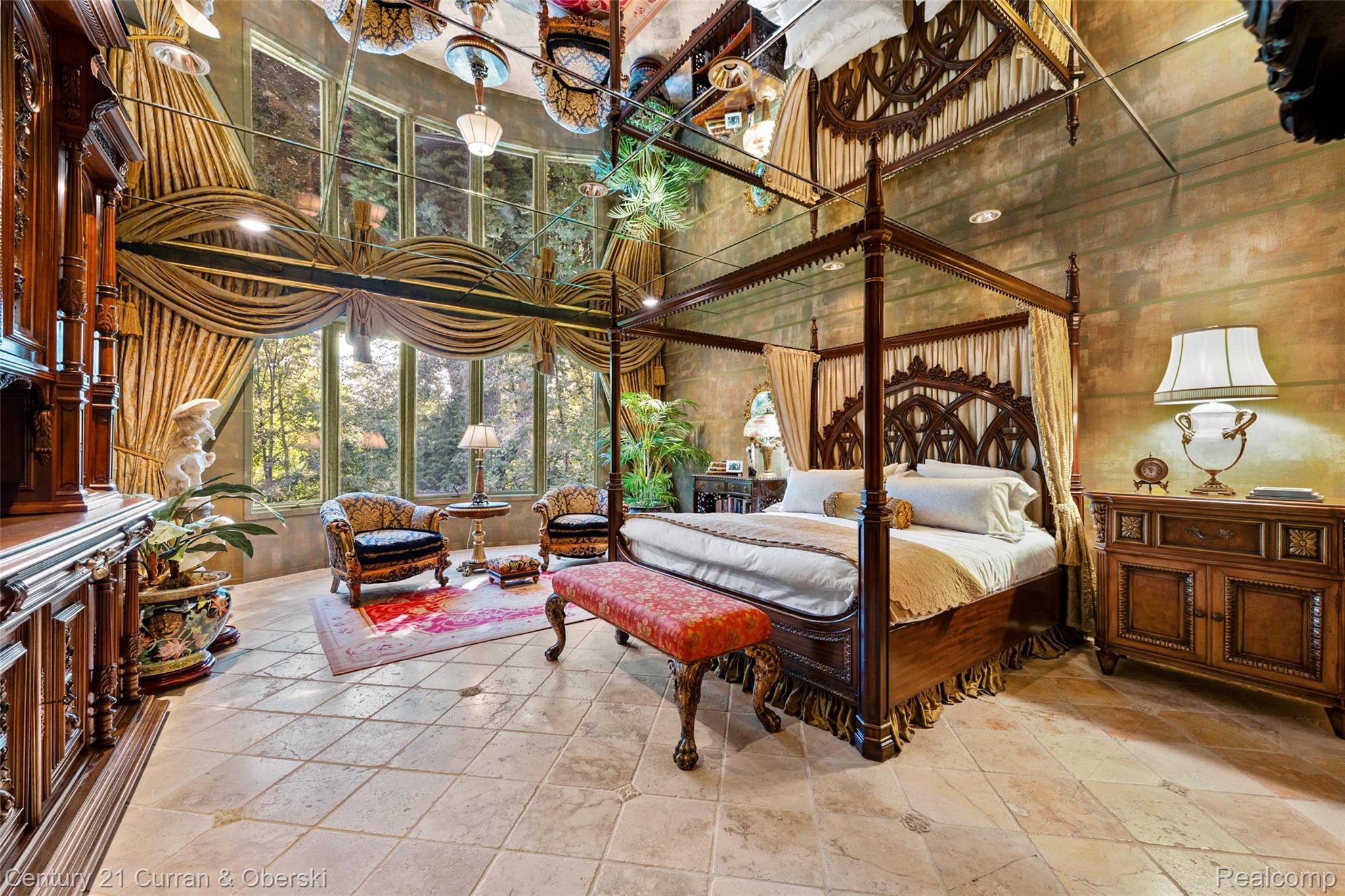 Dearborn, Michigan, 48124, United States, 4 Bedrooms Bedrooms, ,4 BathroomsBathrooms,Residential,For Sale,1983815