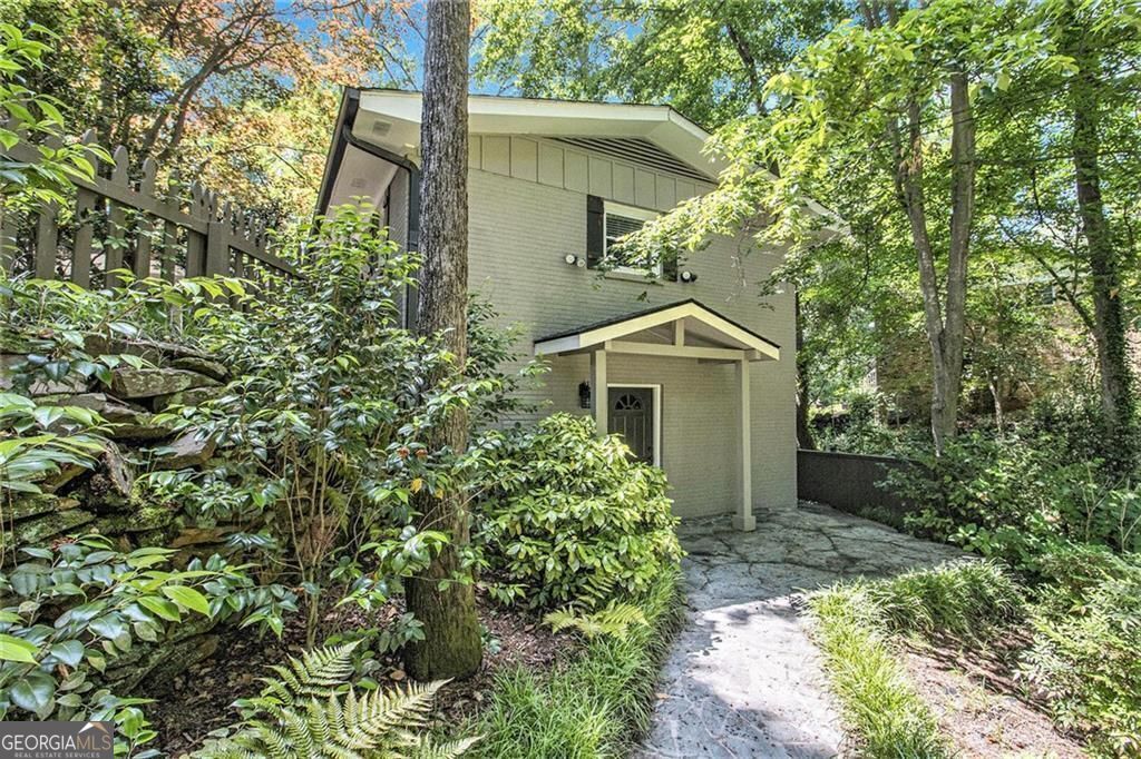 Atlanta, Georgia, 30328, United States, 4 Bedrooms Bedrooms, ,3 BathroomsBathrooms,Residential,For Sale,1858983