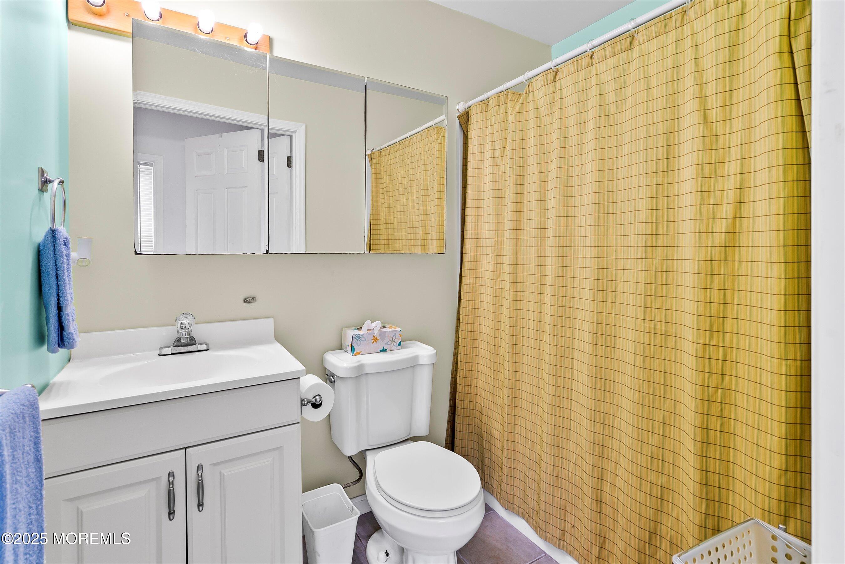 Port Republic, New Jersey, 08241, United States, 5 Bedrooms Bedrooms, ,3 BathroomsBathrooms,Residential,For Sale,1881694