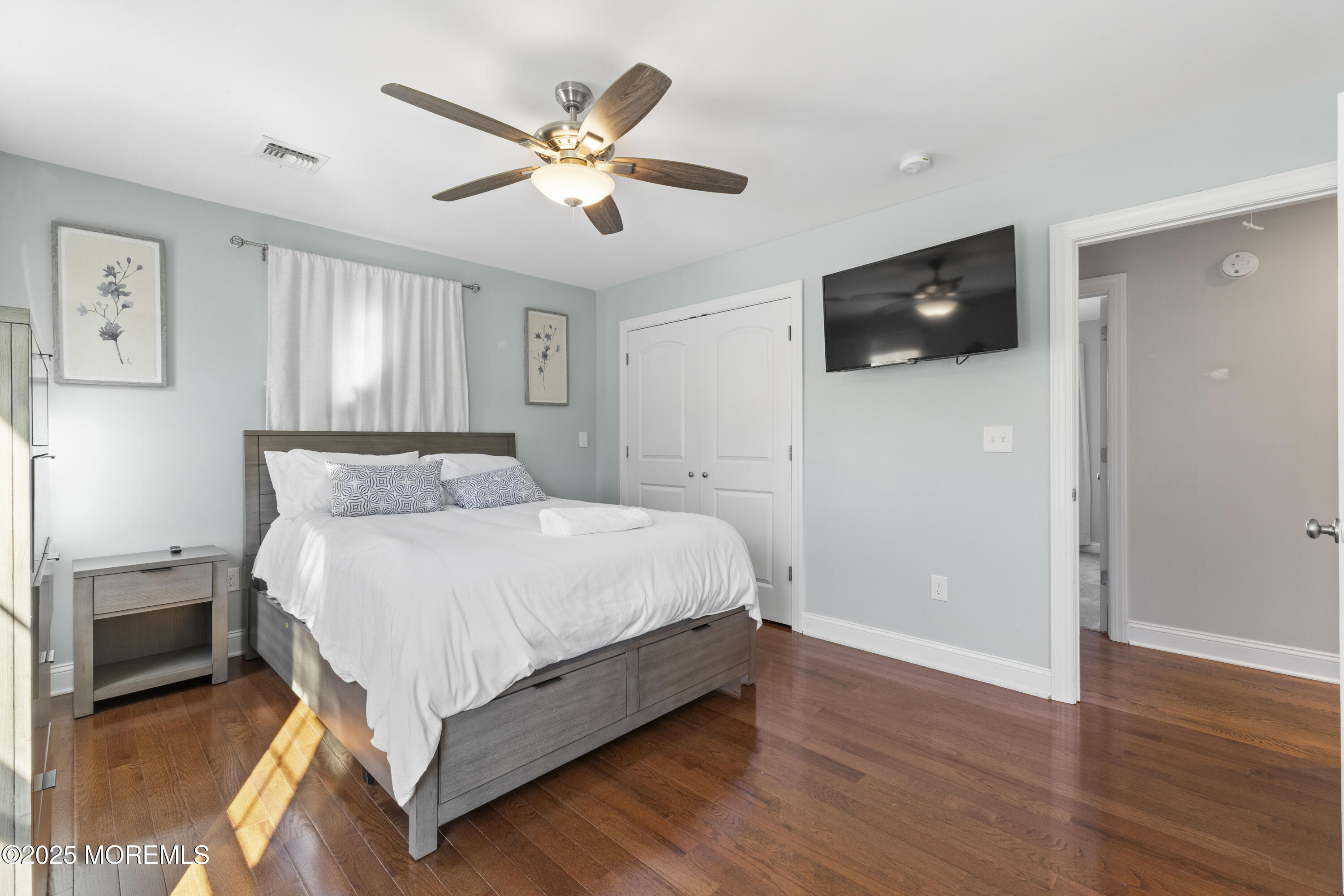 Highlands, New Jersey, 07732, United States, 3 Bedrooms Bedrooms, ,3 BathroomsBathrooms,Residential,For Sale,1977808