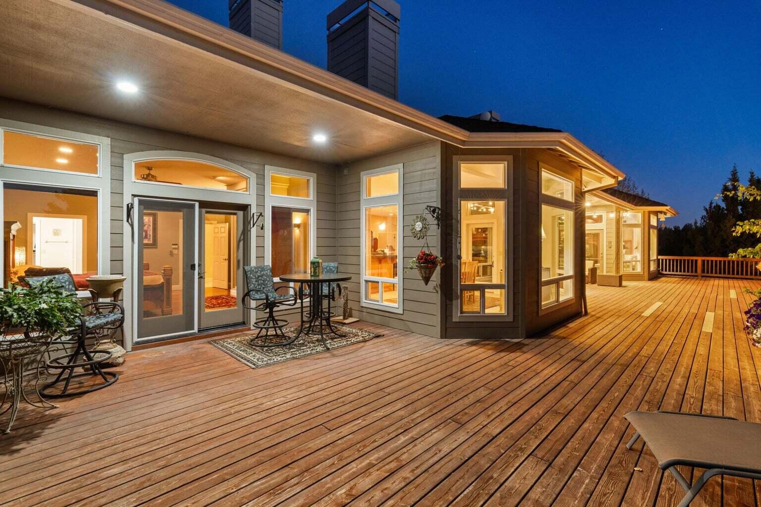 Powell Butte, Oregon, 97753, United States, 3 Bedrooms Bedrooms, ,4 BathroomsBathrooms,Residential,For Sale,1818290