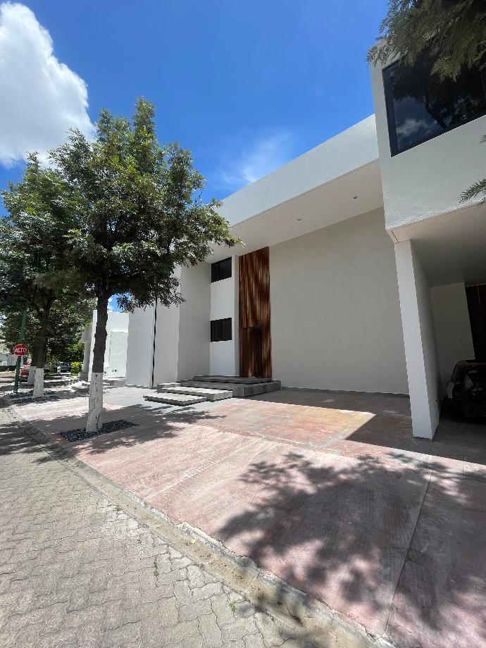 Aguascalientes, Aguascalientes, 20138, Mexico, 1 Bedroom Bedrooms, ,5 BathroomsBathrooms,Residential,For Sale,1917366