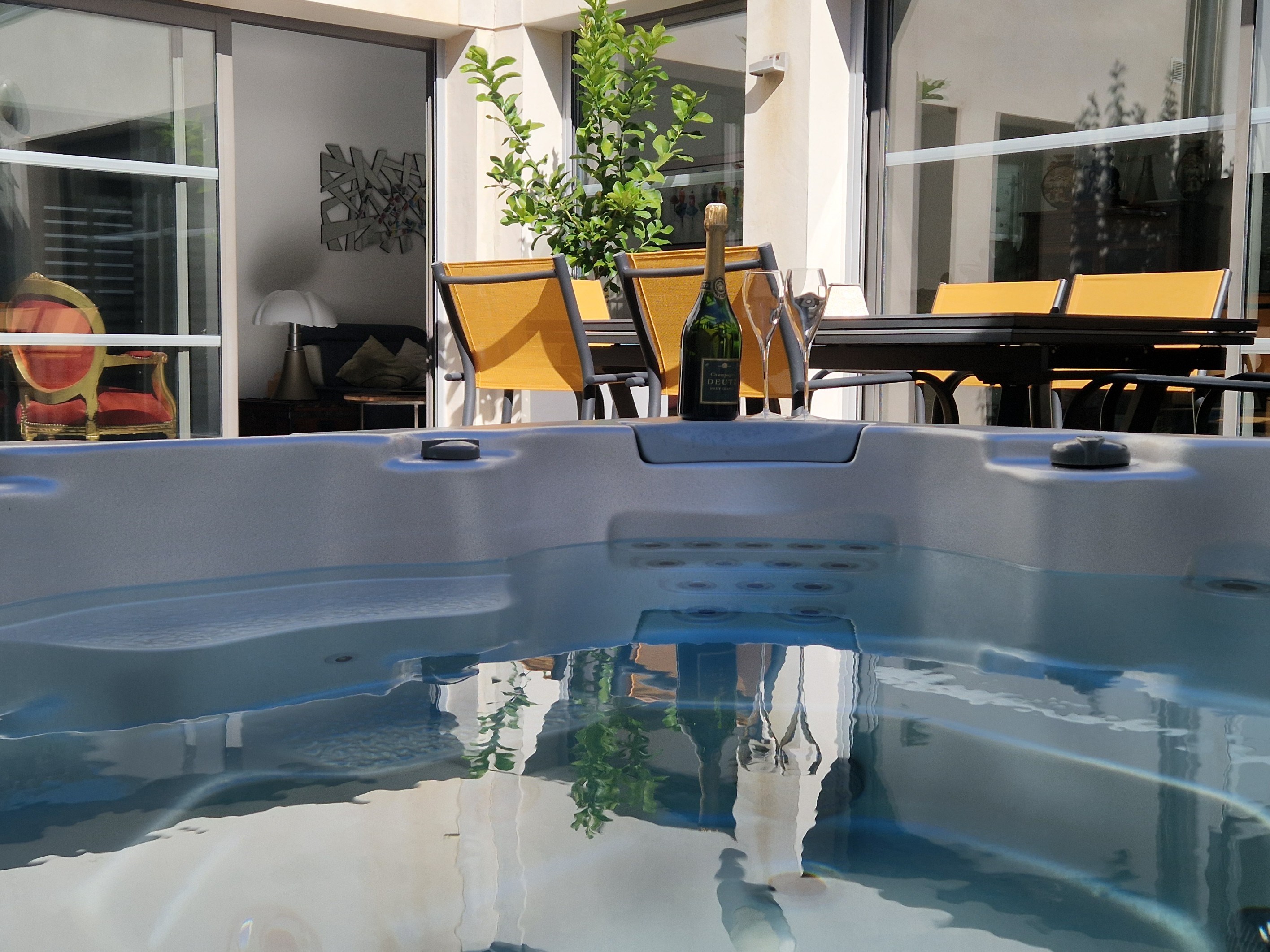  Unique – Narbonne house (200 m²) – 6 bedrooms, living room opening onto a patio… - 物件實景