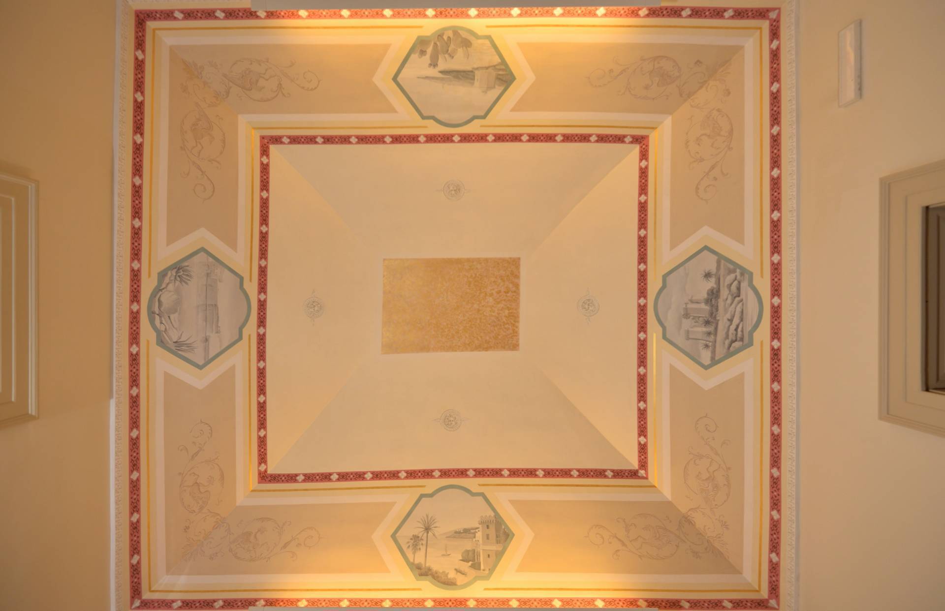 Lecce, Lecce, 73100, IT, 8 Bedrooms Bedrooms, ,3 BathroomsBathrooms,Residential,For Sale,1991344