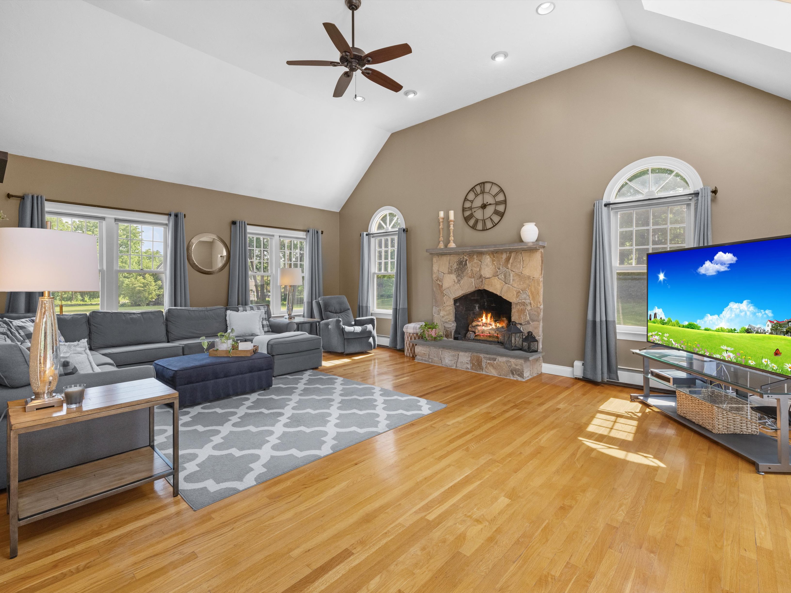  6 Warburton Lane, Westborough, MA 01581 - 物件實景