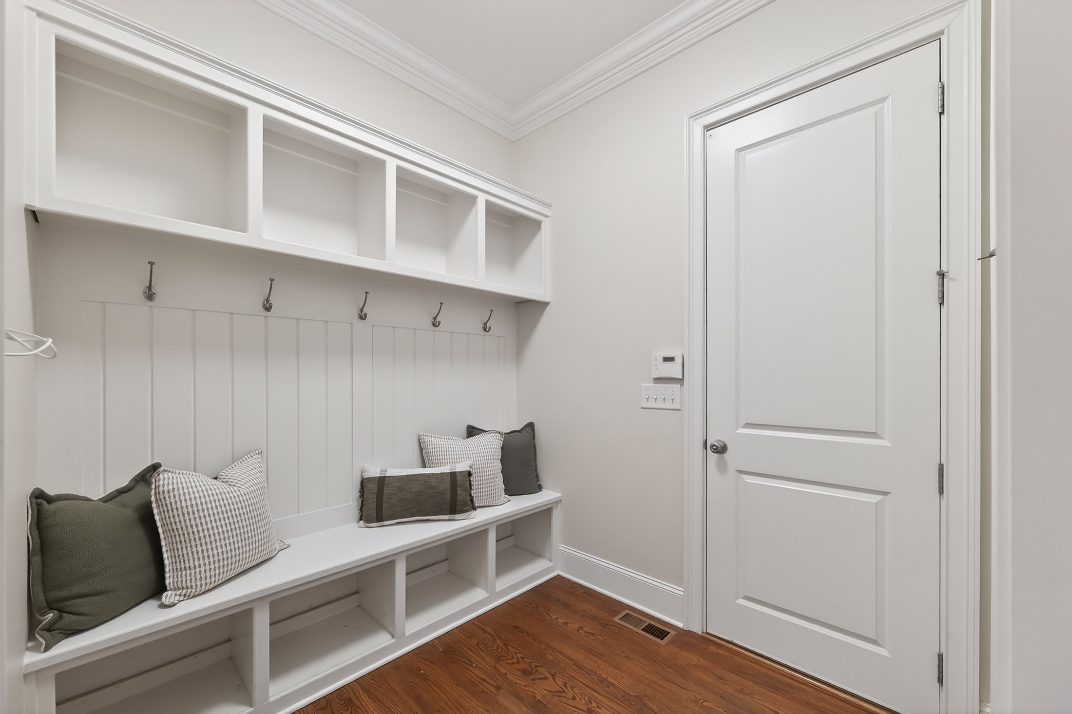  Nestled on a Quiet Cul-De-Sac Lot and Backing Directly to Birmingham Park - 物件實景
