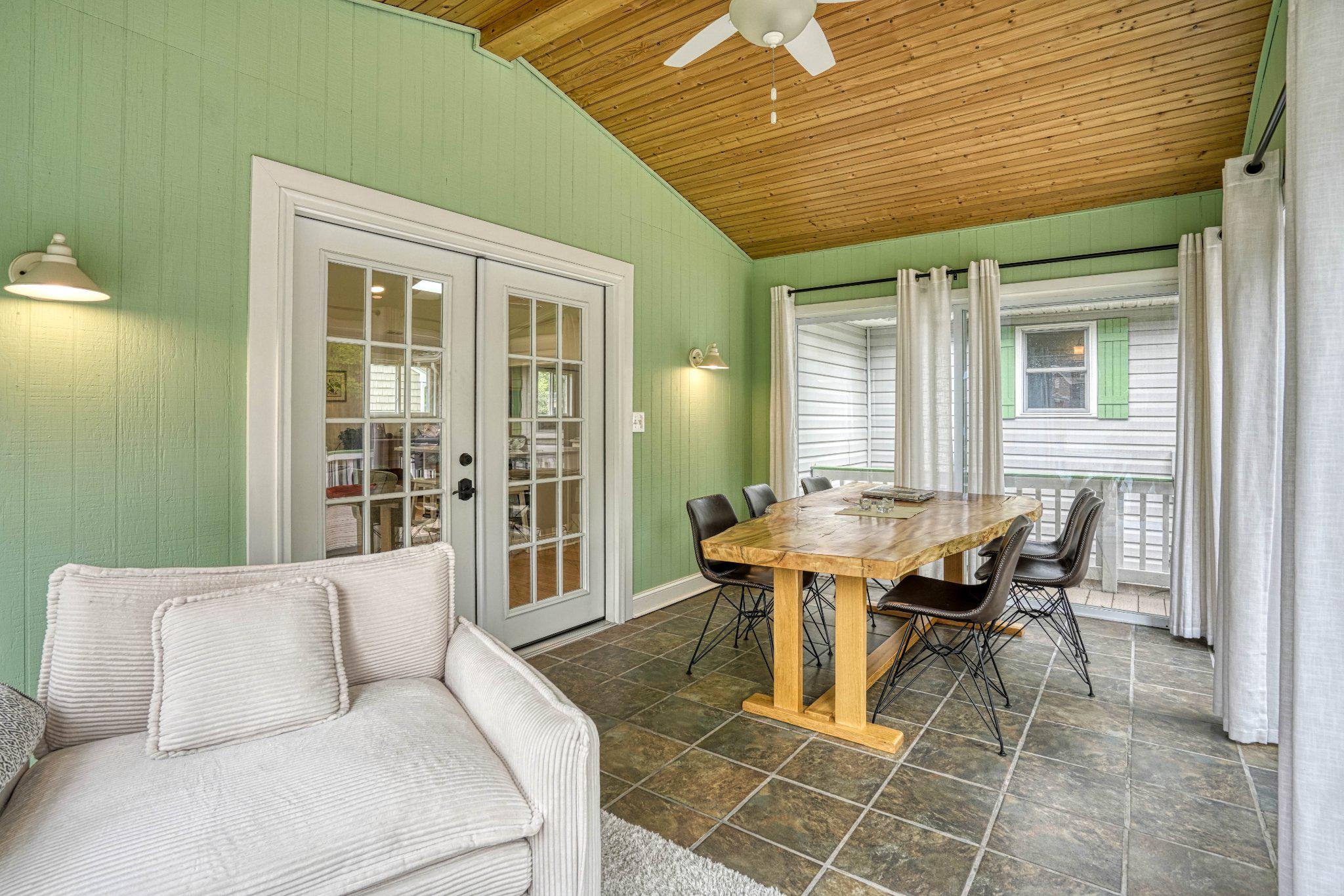  306 W Oak Avenue W, Easton, MD, 21601 - 物件實景