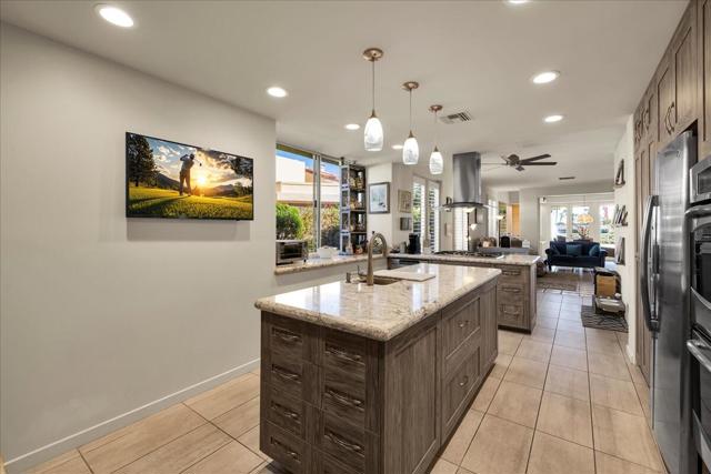Indian Wells, California, 92210, United States, 3 Bedrooms Bedrooms, ,3 BathroomsBathrooms,Residential,For Sale,2024393