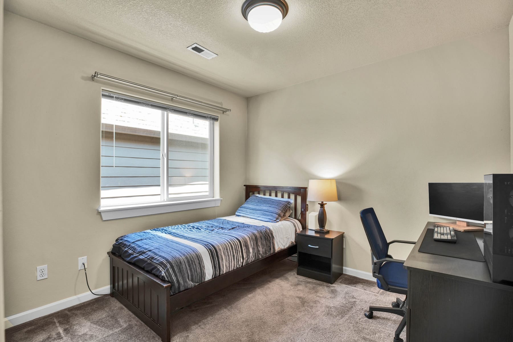  17925 SW BRISK LN Beaverton, OR 97007 - 物件實景