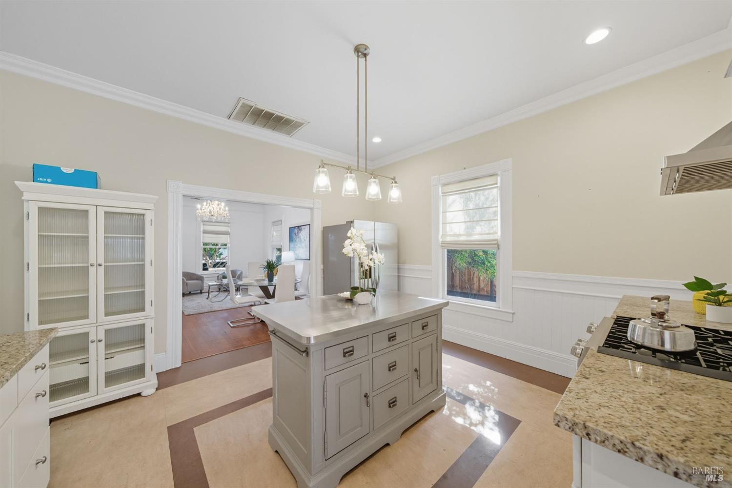 Napa, California, 94559, United States, 3 Bedrooms Bedrooms, ,4 BathroomsBathrooms,Residential,For Sale,1947043
