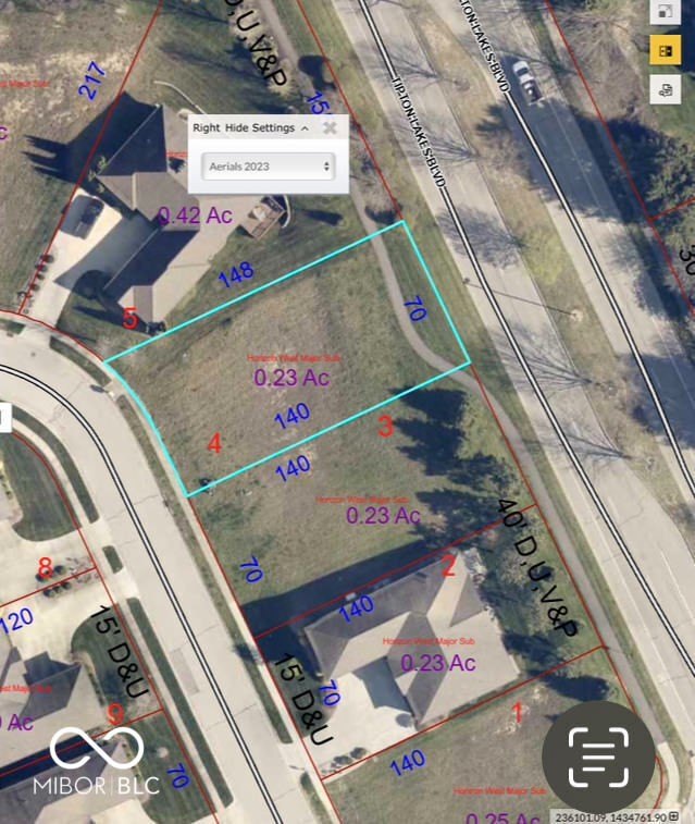 Columbus, Indiana, 47201, United States, 3 Bedrooms Bedrooms, ,3 BathroomsBathrooms,Residential,For Sale,1983305