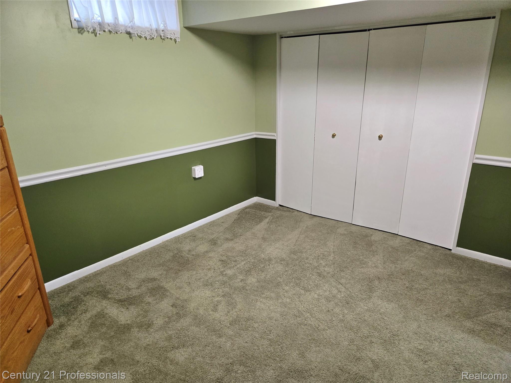 RochesterHills, Michigan, 48309, United States, 3 Bedrooms Bedrooms, ,3 BathroomsBathrooms,Residential,For Sale,1973960