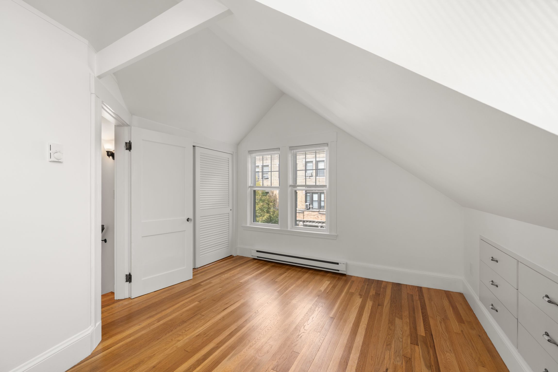  14 Notre Dame Ave, Cambridge, MA, 02140 - 物件實景
