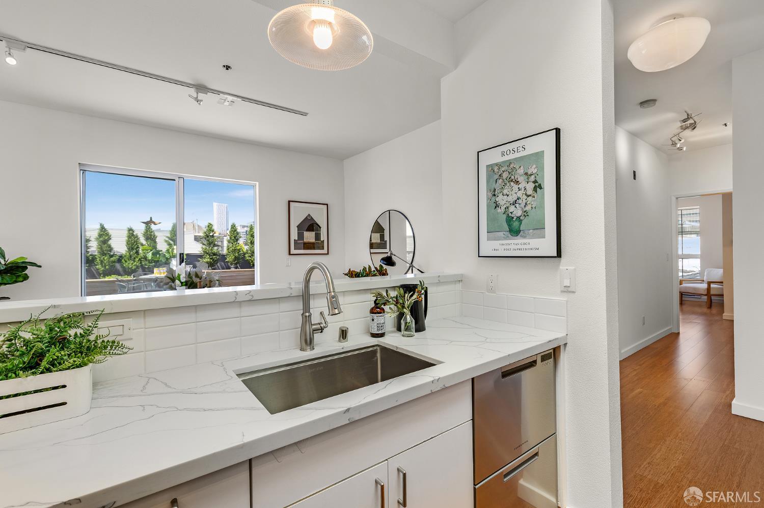 San Francisco, California, 94103, United States, 2 Bedrooms Bedrooms, ,2 BathroomsBathrooms,Residential,For Sale,1849011