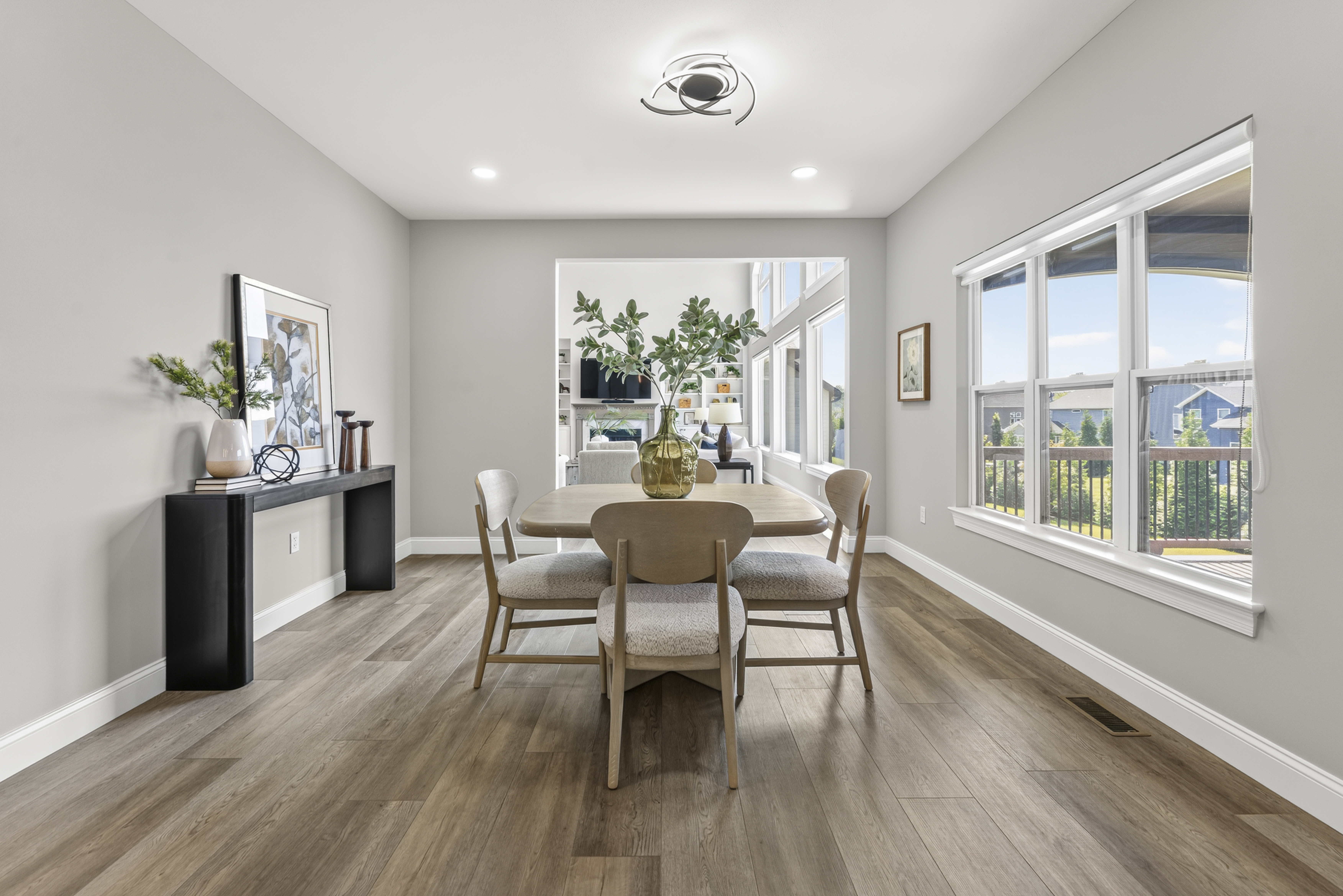  Modern 1.5-story home in Chesterfield, less than 3 years old - 物件實景