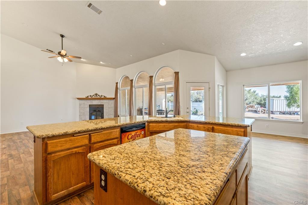 Phelan, California, 92371, United States, 5 Bedrooms Bedrooms, ,3 BathroomsBathrooms,Residential,For Sale,1924056