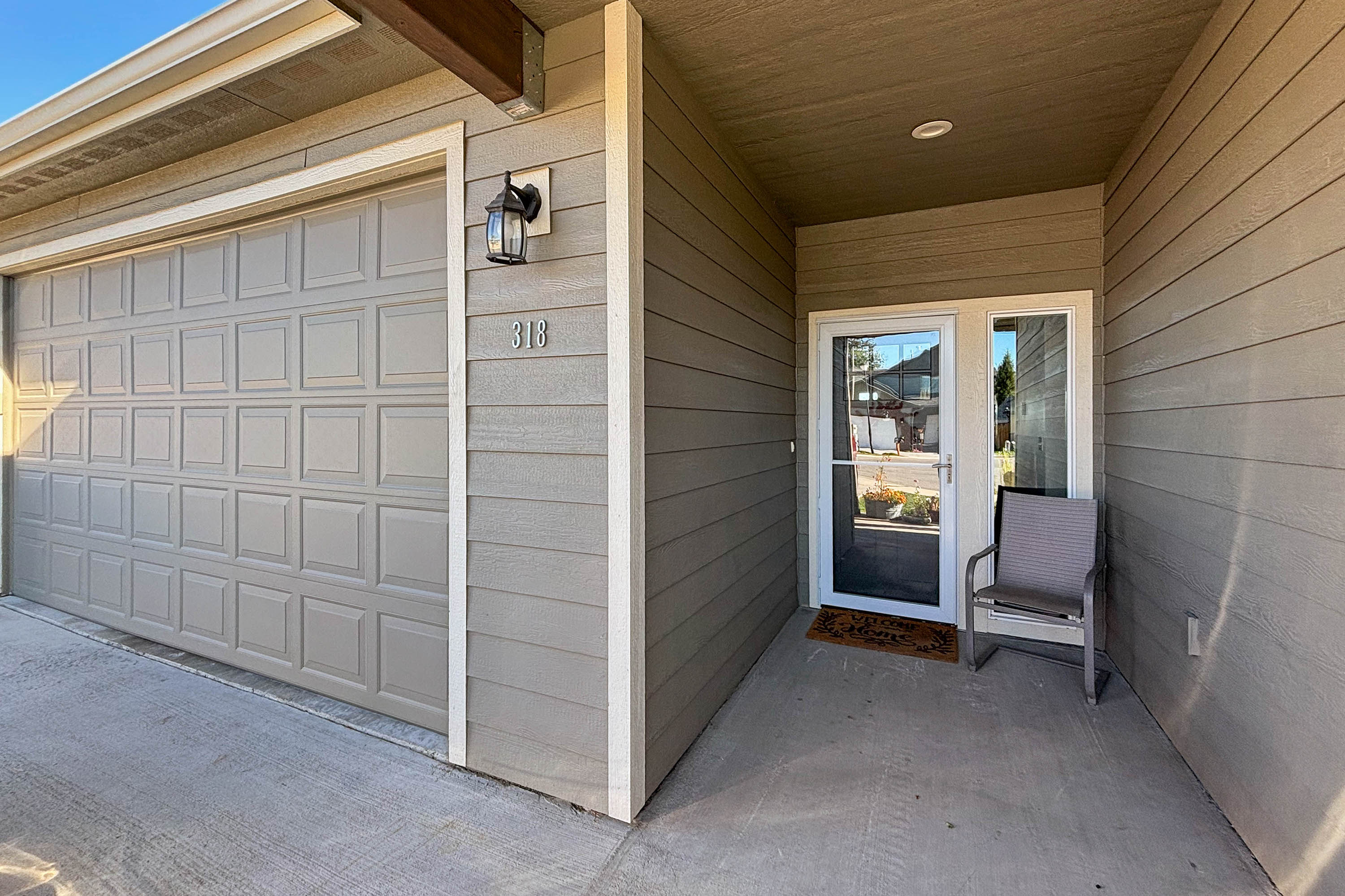 Sandpoint, Idaho, 83864, United States, 3 Bedrooms Bedrooms, ,2 BathroomsBathrooms,Residential,For Sale,2005755