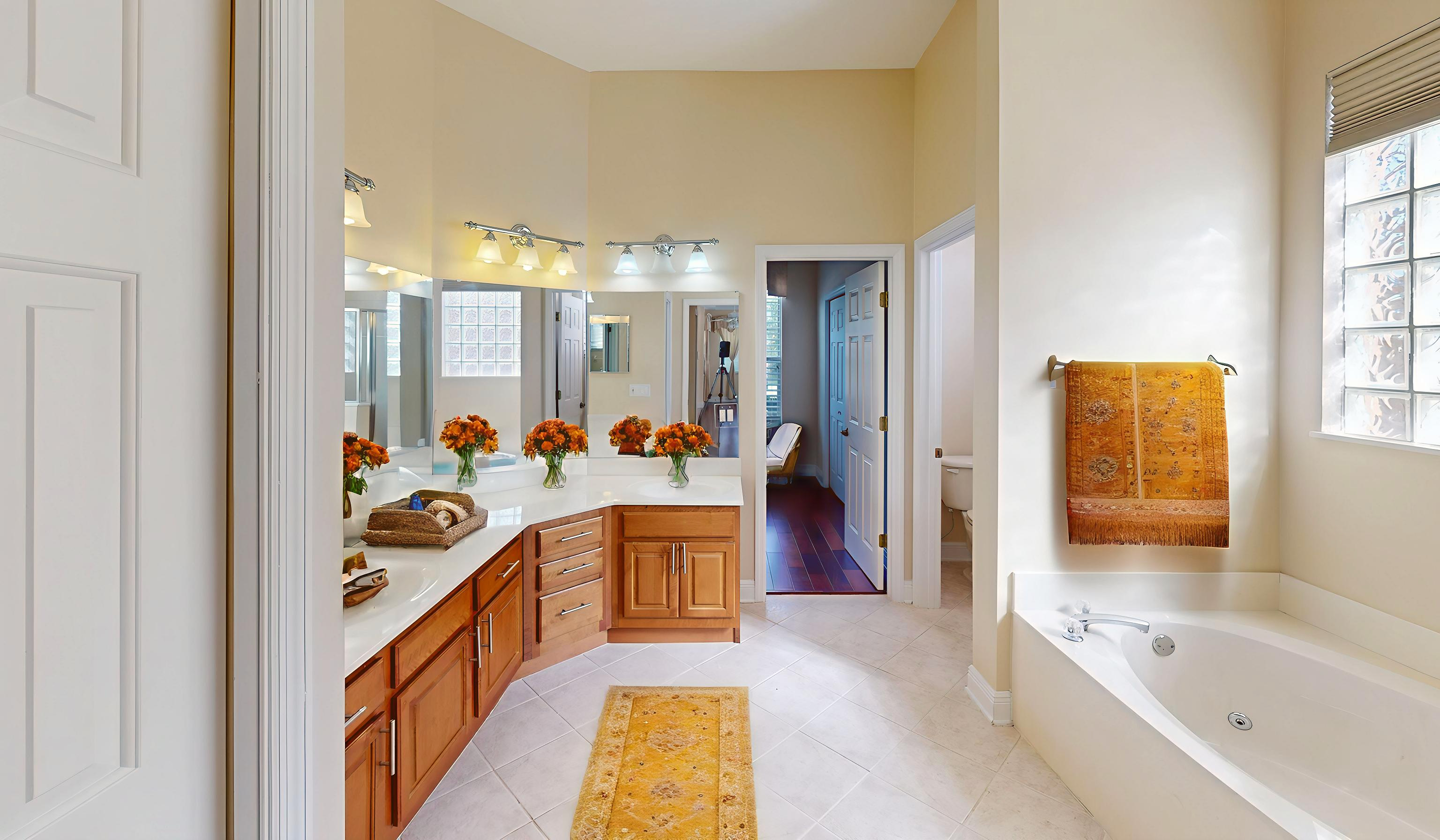 Ocoee, Florida, 34761, United States, 4 Bedrooms Bedrooms, ,3 BathroomsBathrooms,Residential,For Sale,2006083