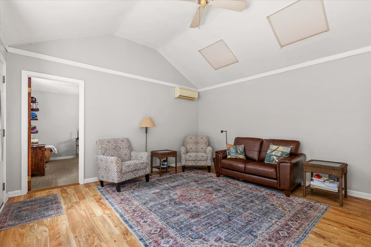 Staten Island, New York, 10312, United States, 2 Bedrooms Bedrooms, ,2 BathroomsBathrooms,Residential,For Sale,1819813