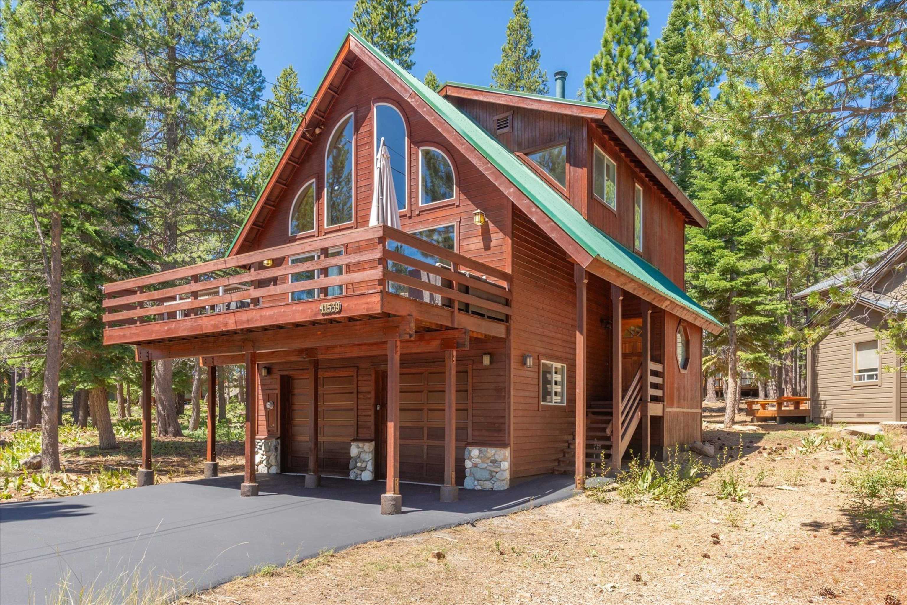 Truckee, California, 96161, United States, 3 Bedrooms Bedrooms, ,2 BathroomsBathrooms,Residential,For Sale,1939259