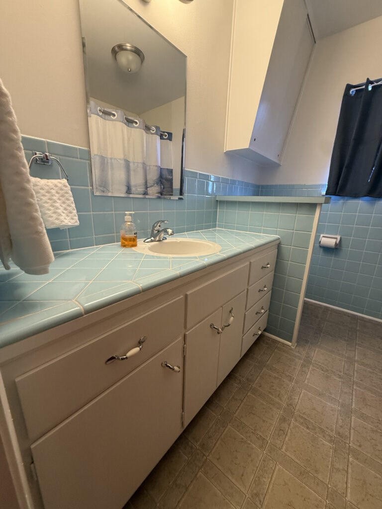 Fredericksburg, Texas, 78624, United States, 3 Bedrooms Bedrooms, ,2 BathroomsBathrooms,Residential,For Sale,2005842