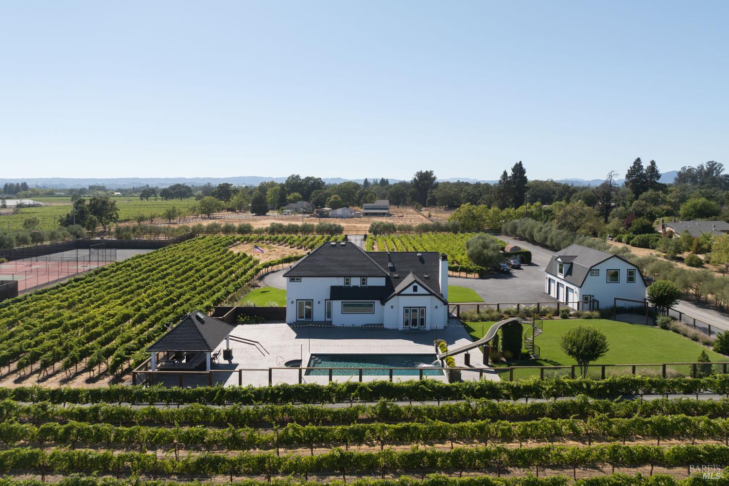 Santa Rosa, California, 95401, United States, 4 Bedrooms Bedrooms, ,4 BathroomsBathrooms,Residential,For Sale,1993093