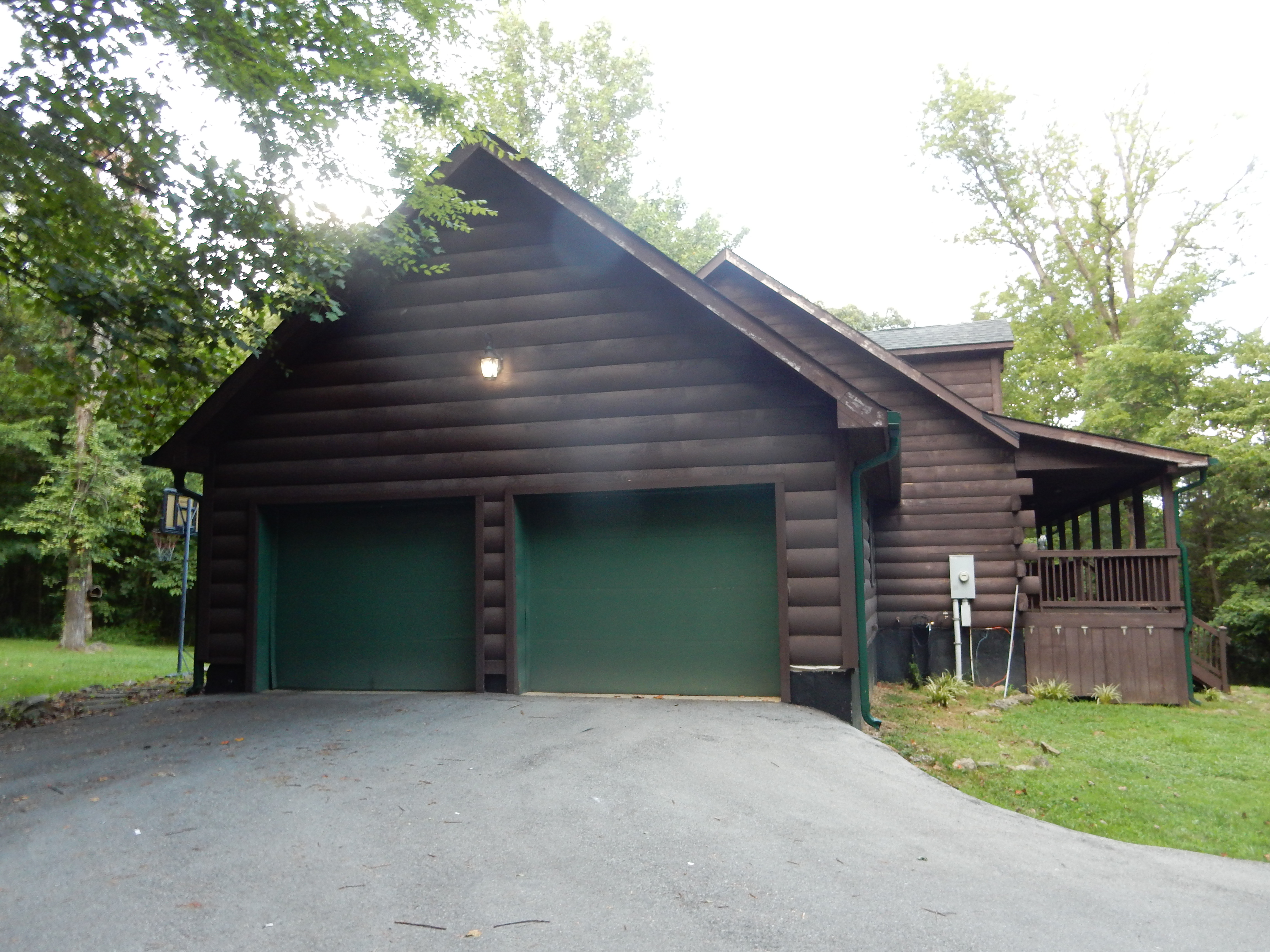 Shepherdsville, Kentucky, 40165, United States, 3 Bedrooms Bedrooms, ,4 BathroomsBathrooms,Residential,For Sale,1935505