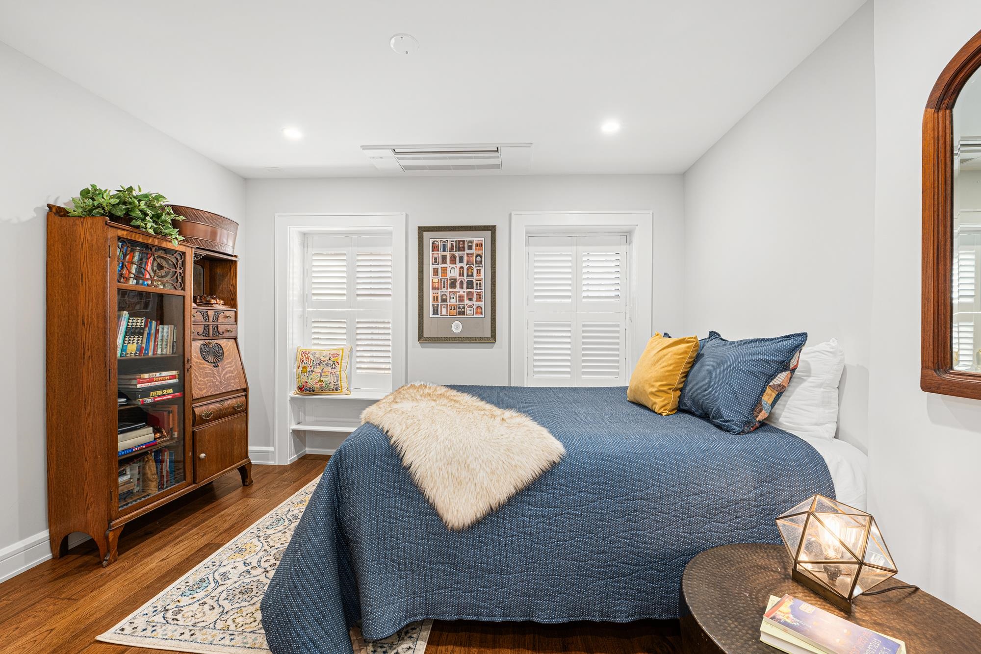 Hoboken, New Jersey, 07030, United States, 5 Bedrooms Bedrooms, ,3 BathroomsBathrooms,Residential,For Sale,2003289