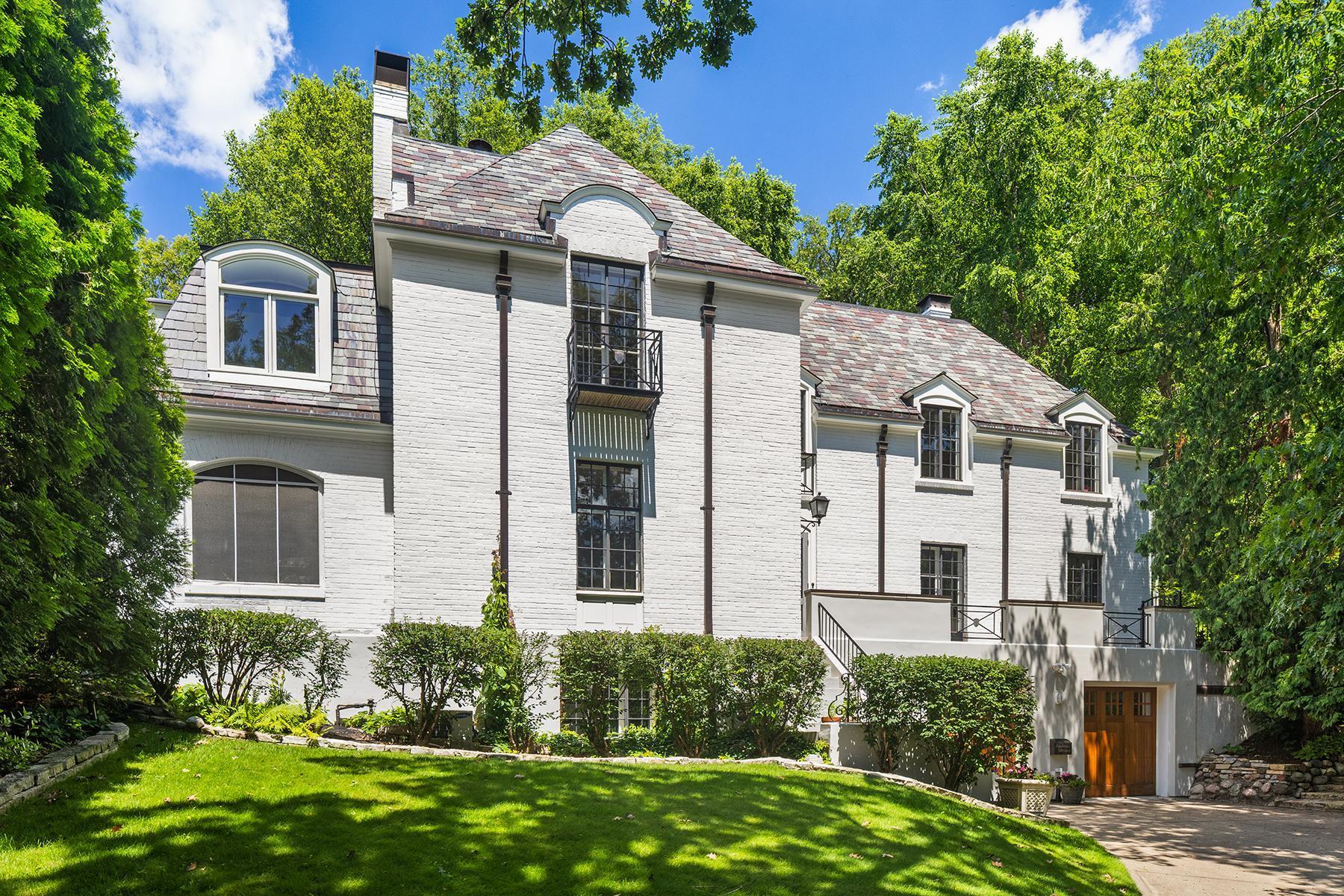 Minneapolis, Minnesota, 55416, United States, 4 Bedrooms Bedrooms, ,4 BathroomsBathrooms,Residential,For Sale,1901324