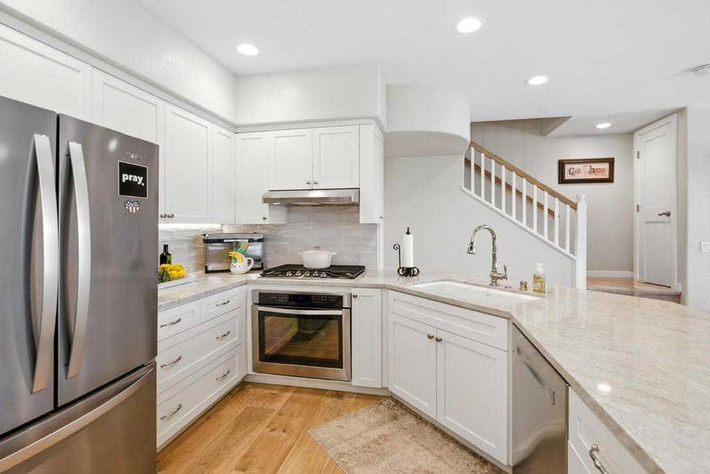 San Diego, California, 92128, United States, 2 Bedrooms Bedrooms, ,3 BathroomsBathrooms,Residential,For Sale,1920017