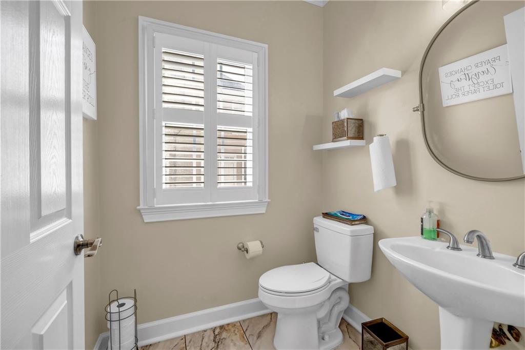 Stockbridge, Georgia, 30281, United States, 5 Bedrooms Bedrooms, ,5 BathroomsBathrooms,Residential,For Sale,1939473