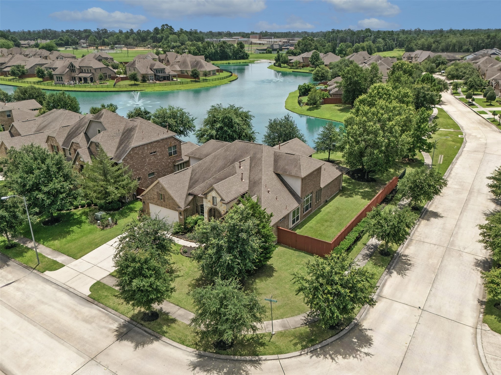 Kingwood, Texas, 77365, United States, 4 Bedrooms Bedrooms, ,5 BathroomsBathrooms,Residential,For Sale,1901470
