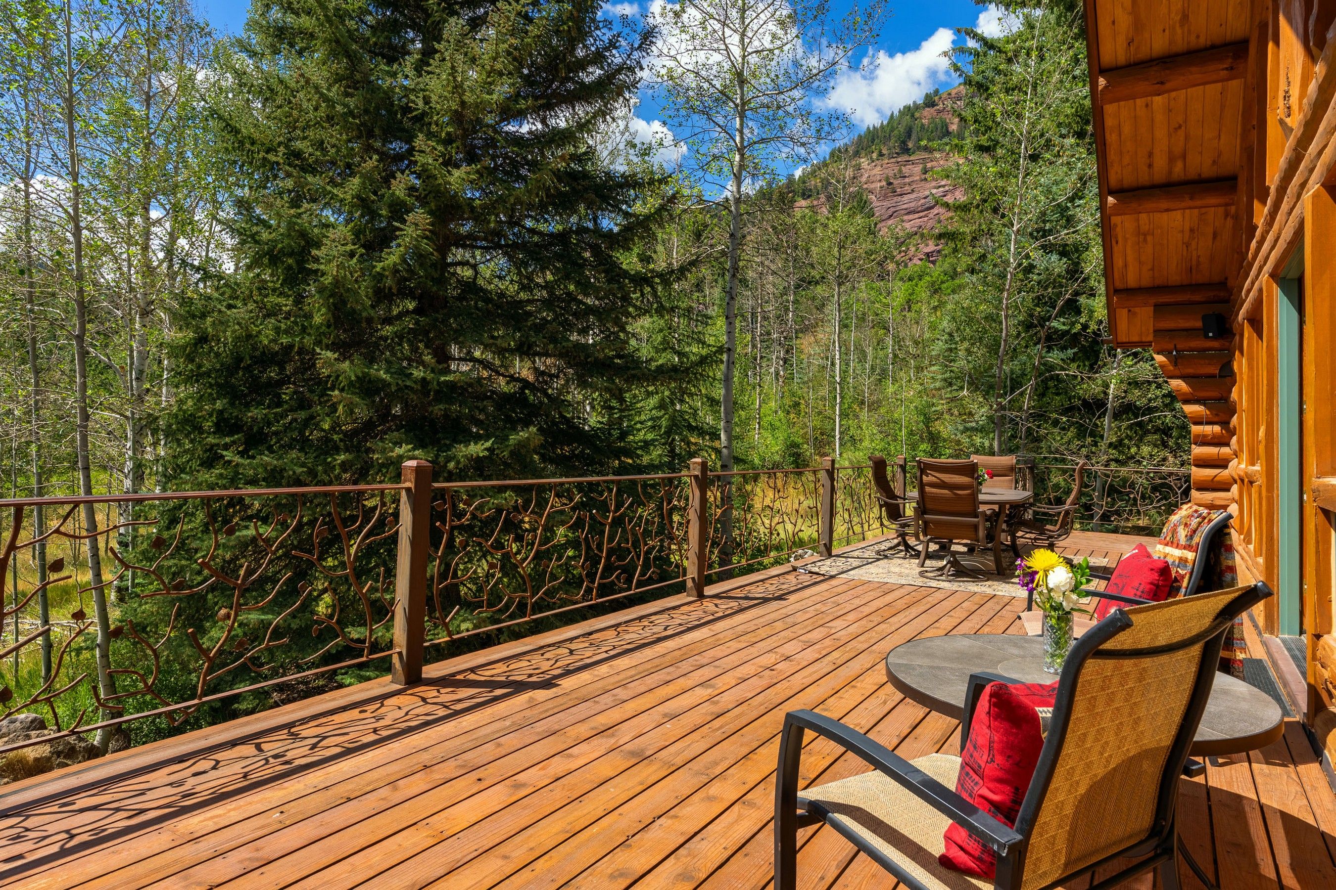  Private Mountain Escape on 32 Acres Near Redstone - 物件實景
